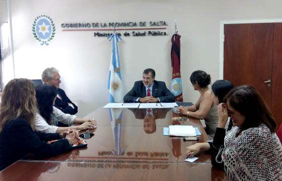 Salud firmó convenio de cooperación con la Asociación Saberes y la Fundación Banco Macro