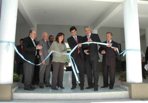 En el colegio San José el gobernador Urtubey inauguró obras 