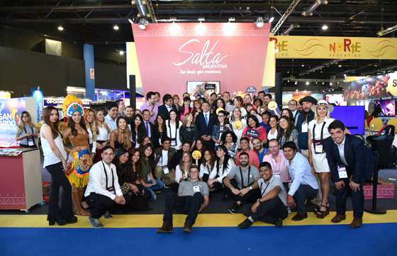 En la Feria Internacional de Turismo Salta lanzó la campaña promocional de verano