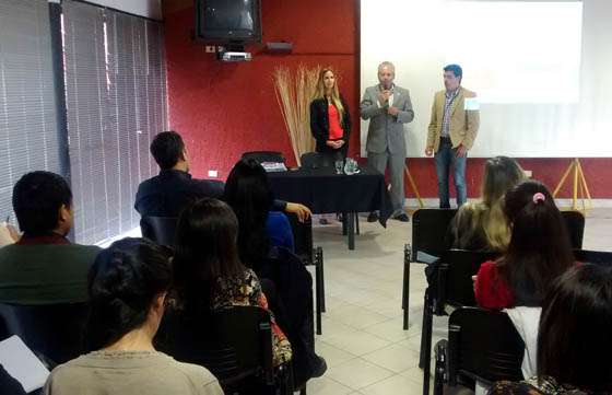 Capacitan en resolución pacífica de conflictos a arquitectos de Salta