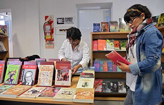 Con diversas actividades comenzó Expo Libros 2016