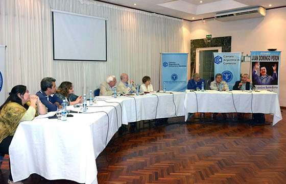 Periodistas debatieron sobre la realidad provincial y nacional