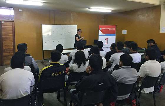 Interés de instituciones educativas por el ciclo “Construir ciudadanía para ejercer democracia”