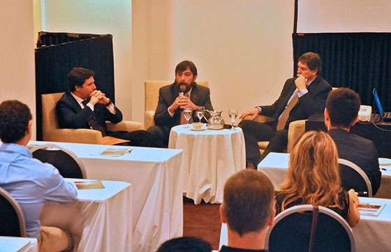 Costello disertó sobre actualidad laboral en el encuentro con empresarios locales