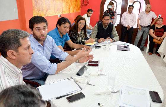 Funcionarios provinciales se reunieron en Aguas Blancas con intendentes de Orán