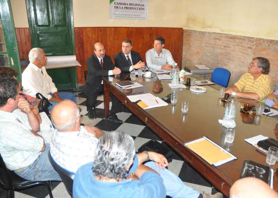 Vialidad trabajará con productores en el mejoramiento de rutas y caminos 