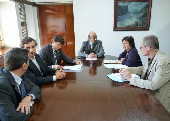 El Instituto de Estudios Políticos de Toulouse dictará cursos en la EAP 