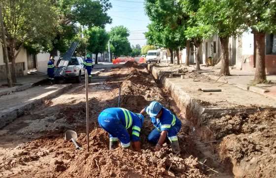 Aguas del Norte realizó trabajos de renovación de cañerías en Salta Capital
