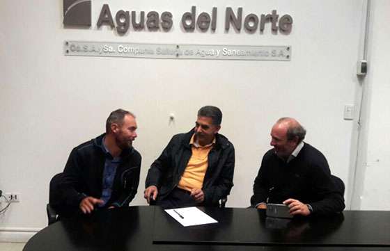 Directivos de Aguas del Norte recibieron a especialista en tratamiento de líquidos cloacales