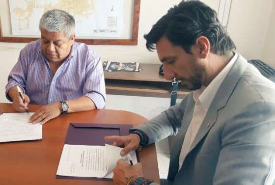 Sigue la firma de convenios de colaboración para el acceso y regularización de tierras