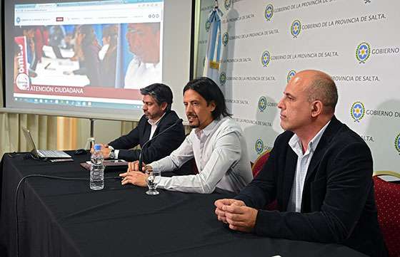 El Gobierno presentó su nueva página web de atención ciudadana