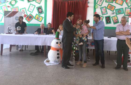 Cien familias de Colonia Santa Rosa fueron beneficiadas con su vivienda