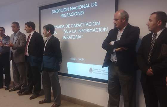 Seguridad y Migraciones avanzarán en cooperación e intercambio de información
