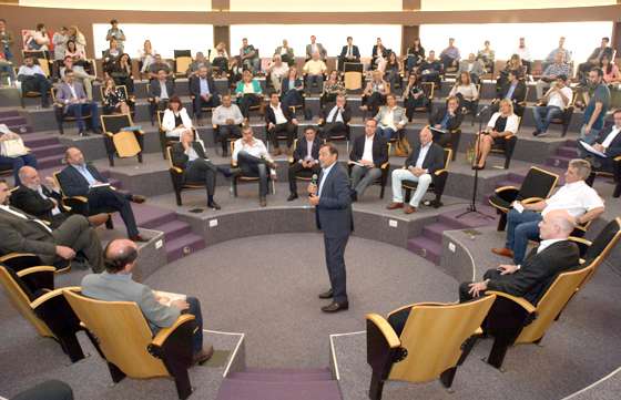 Miguel Isa disertó en el Congreso Municipal de Mendoza