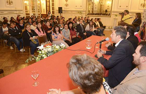 Capacitan en salud reproductiva y prevención de violencia a integrantes del programa Ellas Hacen