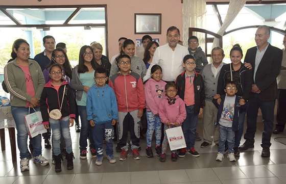 Programas de responsabilidad social benefician a Colonia Santa Rosa