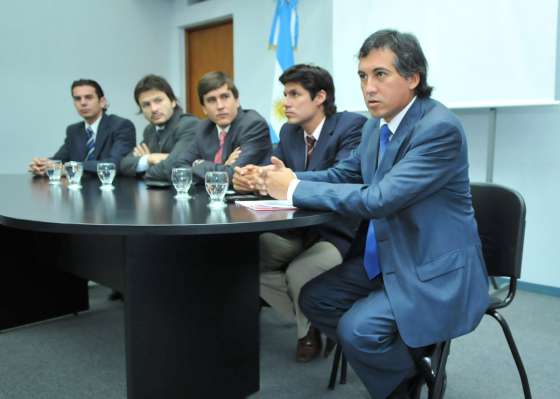 El Gobierno lanzó un plan de formación y capacitación para municipios 