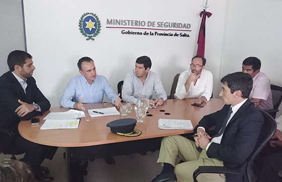Seguridad y Ambiente fortalecen controles en transportes de madera
