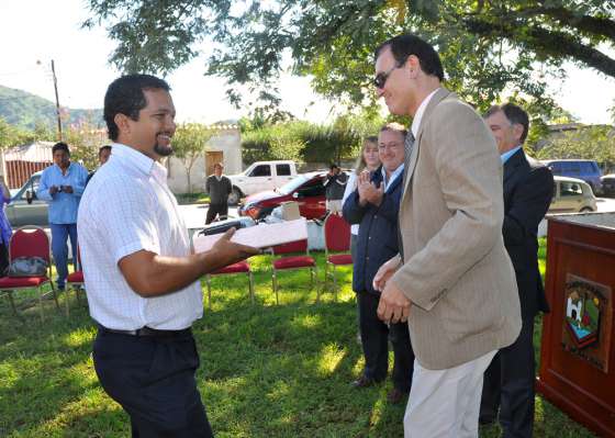 Dieciséis comunidades del interior ya cuentan  con comunicación satelital en Salta