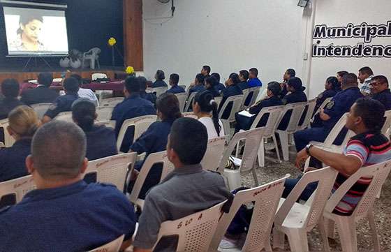 Agentes policiales del norte provincial y capital se capacitaron en Derechos Humanos y violencia