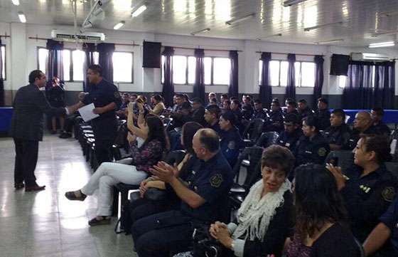 Policías se capacitaron sobre legislación y asistencia en derechos humanos y violencia
