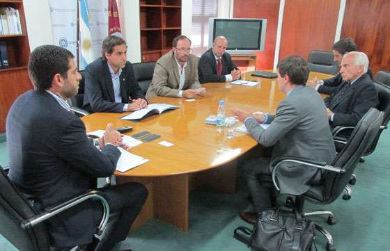 El ministro Montero recibió a un representante de la Embajada de Rusia en Argentina