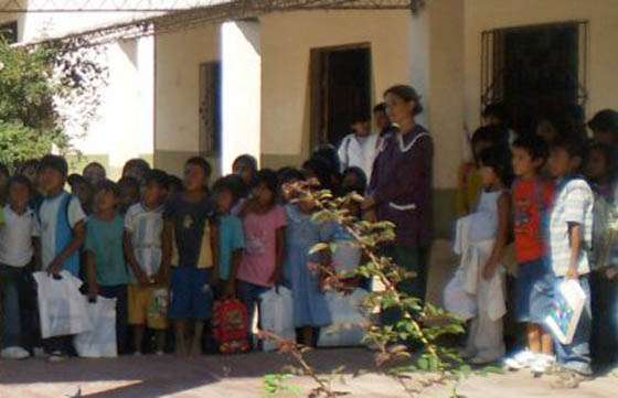 Escuelas de zonas vulnerables brindan cobertura a más de 8.700 niños