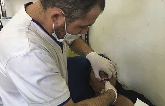 Prótesis dentales gratuitas para pacientes de Cerrillos