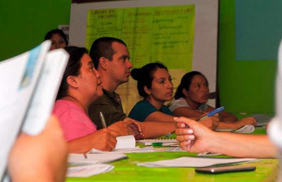 Capacitan a operadores de los Centros de Primera Infancia