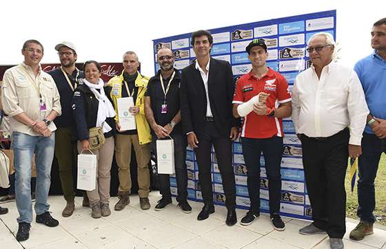 Salteños y turistas disfrutan de la llegada del Rally Dakar