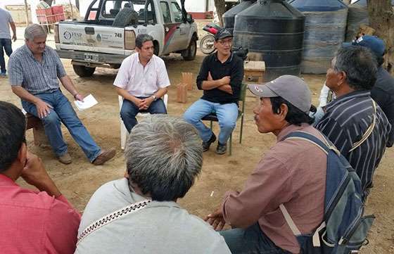 Funcionarios provinciales acuerdan con caciques de Rivadavia reforzar medidas preventivas en salud