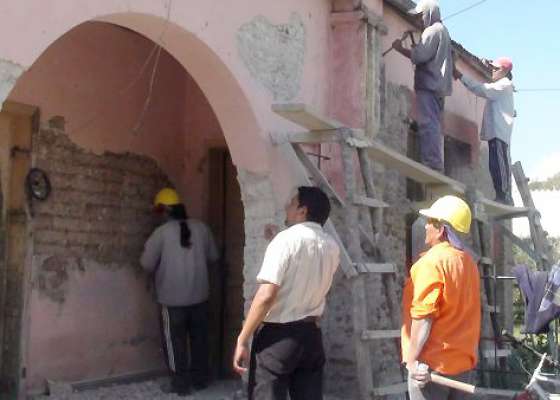 La Provincia destinó $800 mil para reconstruir viviendas en Campo Quijano