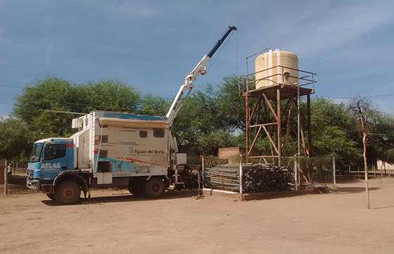 La Provincia asistió a comunidades del Chaco salteño para resolver provisión de agua potable