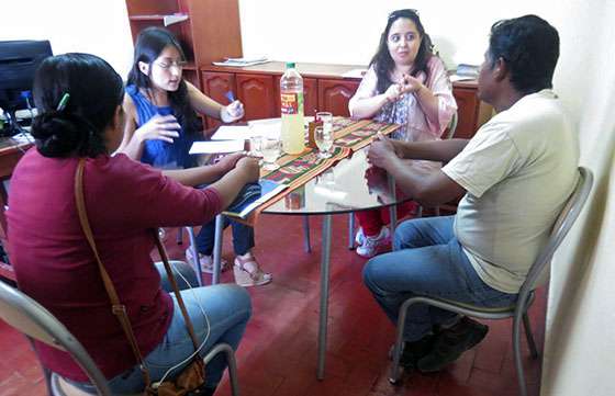 Una familia de Cachi resolvió sus conflictos mediante una mediación en lengua de señas