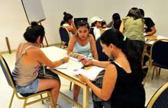 Comienzan las clases de apoyo escolar en instituciones educativas
