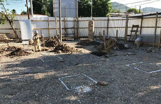 Inició la construcción del nuevo edificio del centro de salud capitalino Raúl Goytia