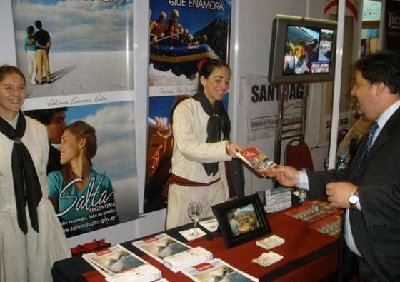 El Ministerio de Turismo participó en encuentro de comercialización turística