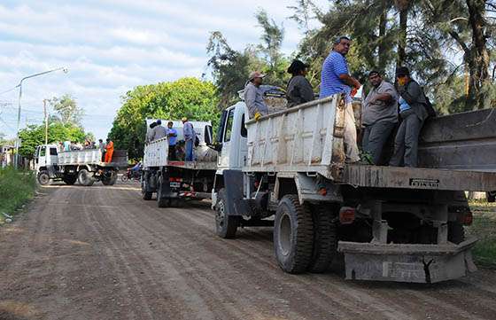 Nuevo operativo conjunto de descacharrado en Hipólito Yrigoyen