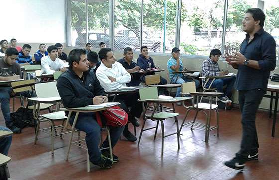 Aspirantes a agentes penitenciarios se preparan en la UNSa