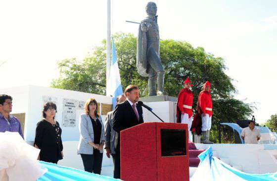 Conmemoraron la jura de fidelidad a la Bandera nacional en el río Juramento