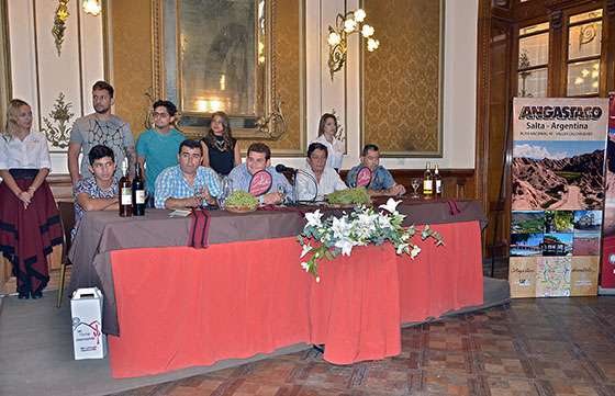 El sábado se vivirá en Angastaco el festival de la Uva y el Vino Patero