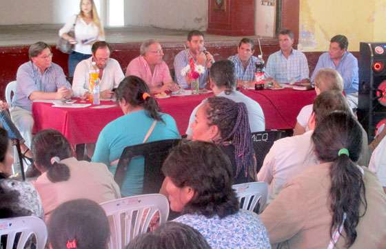 El ministro de Ambiente y Producción se reunió con comunidades de la Quebrada del Toro