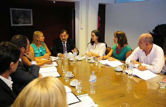 Trabajan en el proyecto Entorno Saludable para empleados administrativos