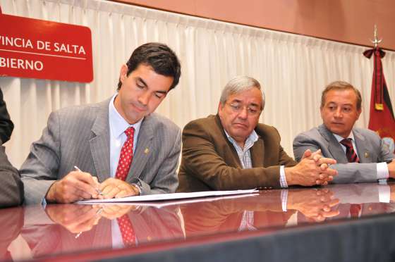 El servicio de maestranza en escuelas se descentralizará y pasará a órbita municipal 