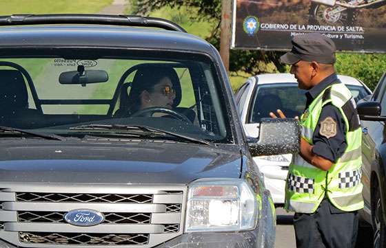 Seguridad Vial labró actas de infracción a más de cuatrocientos conductores durante el operativo Serenata a Cafayate