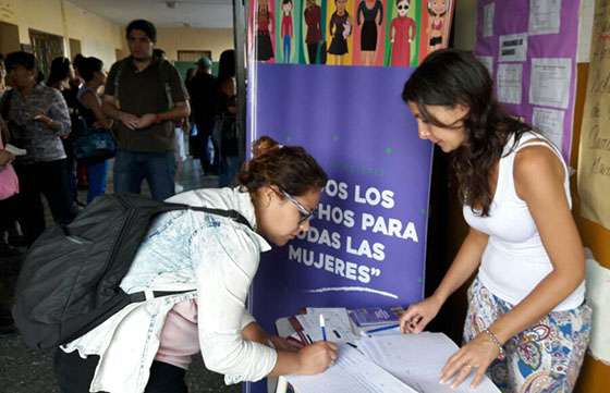 Capacitan a docentes sobre los derechos de las mujeres y del colectivo L.G.T.B.I.Q.
