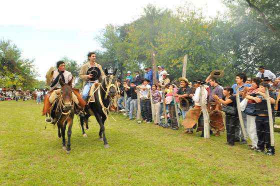 En Las Costas, Urtubey instó a preservar las tradiciones gauchas