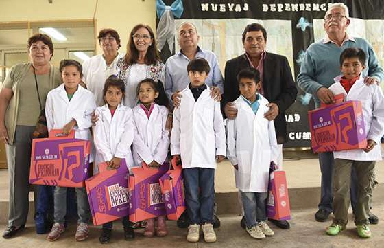 El Gobierno inauguró refacciones y ampliaciones en la escuela Lola Mora de El Espinal
