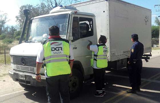 Rentas secuestró más de 200 bultos de mercadería en distintos puntos de la provincia