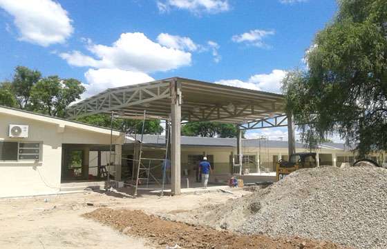 El Gobierno ejecuta obras integrales en la escuela técnica de Coronel Juan Solá
